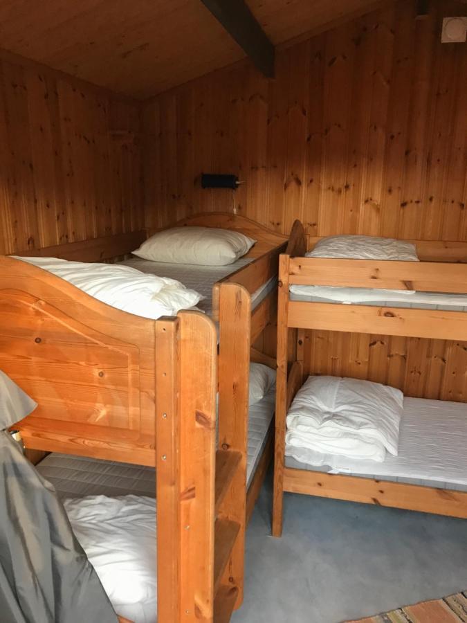 Bjoersjoeas Vildmark - Small Camping Cabin Close To Nature Olofstorp Dış mekan fotoğraf